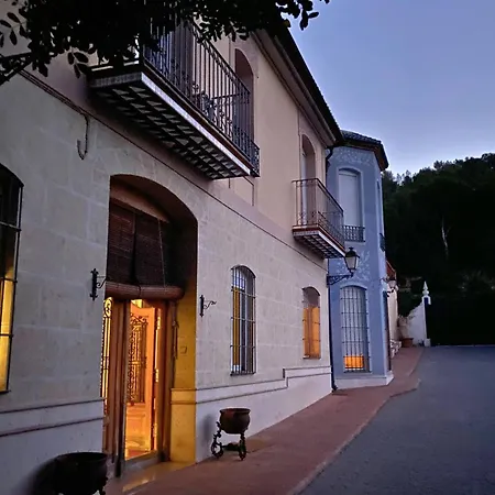 Rustic Charm, Olivo With Private Bathroom And Unique Views * Alzira